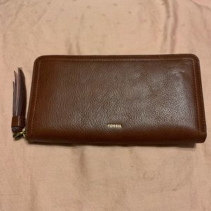 NWOT Fossil Wallet